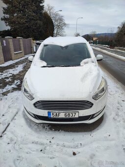 Prodám Ford Galaxy r.2016 Nafta 1,9 - 6