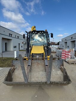 Traktorbagr New Holland B100 C - 6