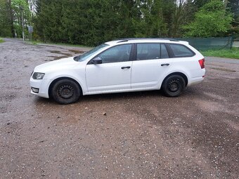 PRODÁM ŠKODA OCTAVIA 3 COMBI 1.6 TDI 77KW ,STK DO 4.2026 - 6
