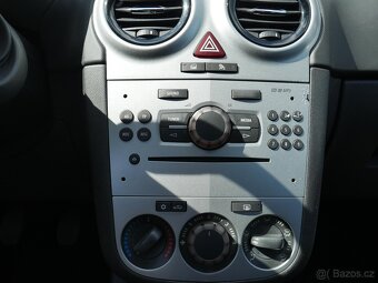 Opel Corsa 1.2i , 63 kW benzín, 2013 - 6