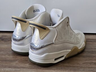 Jordan Dub Zero iD (2015) - US 9.5 / EU 43 – Pearl White - 6