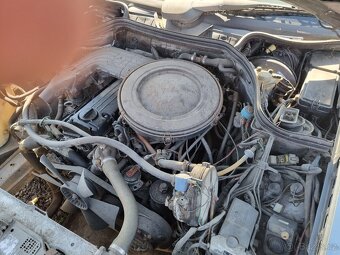 MERCEDES W124 2.0i - 6