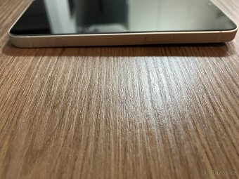 iPhone 13 - 128GB, bílý, 100% baterie - 6