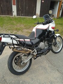 Yamaha xtz 750 Super Tenere - 6