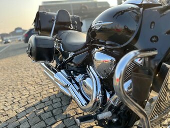 Suzuki Intruder M 1500 - 6