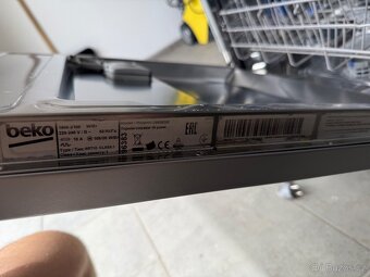 Vestavná myčka nádobí Beko DIN 28320 - 6