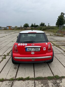 Mini Cooper 1.6i - 6