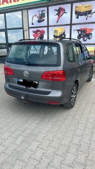 Vw Touran 1t3 2.0tdi - 6