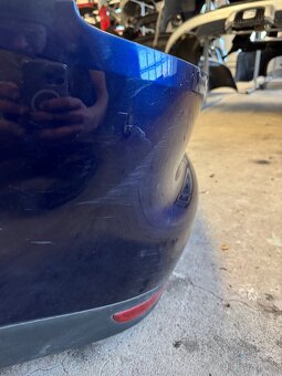 VW Touran 2010, zadní nárazník - 6