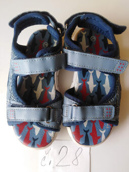 Dětské boty. Velikost 24 , 28, 29, 31, 36 - 6