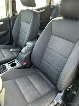 Mercedes Benz B150 - 6