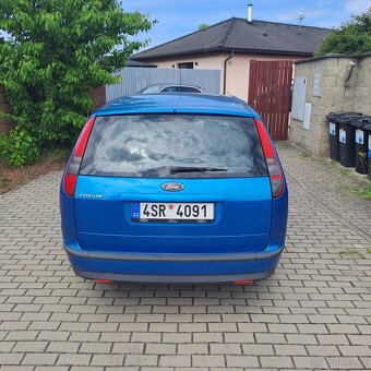 Prodám FORD FOCUS combi 2.0 AUTOMAT - 6