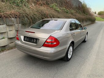 Mercedes - Benz  E 240i  Elegance  Manuál - 6