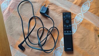 TV Samsung UE50AU8072 - 6