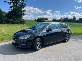 Opel Astra J Bi-turbo - 6
