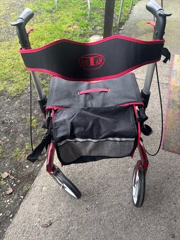 Chodítko pro seniory - 6