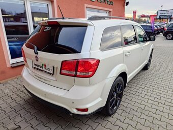 Fiat Freemont 2014 2.0 Multijet Black Code 125kW - 6