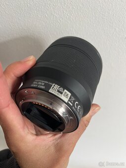 Sony FE 28-70 mm f/3,5-5,6 OSS - 6