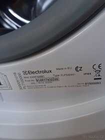 Pračka Electrolux 600 SensiCare EW6F428BC.  Antialergická. P - 6