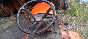 Kubota malotraktor - 6
