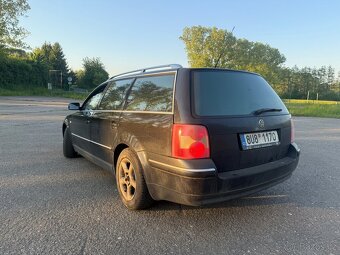 Volkswagen Passat Combi 1,9 TDI 96 kw - 6