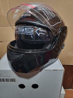 Prodám úplně novou helmu na motorku ORZ v. XL 60-61cm - 6