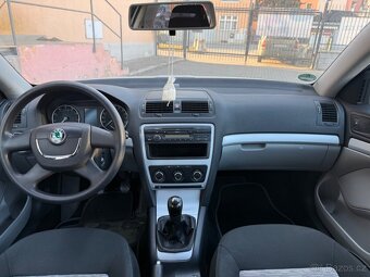Škoda Octavia II 1.6 MPI - Facelift - 6