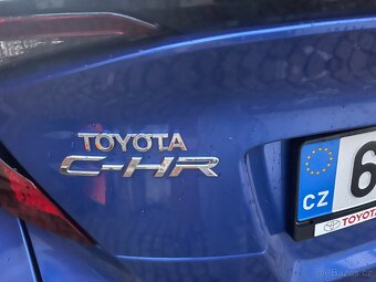 TOYOTA C-HR 1,8 Hybrid 72 kW, 12/2020 395 000,00 Kč bez DPH - 6