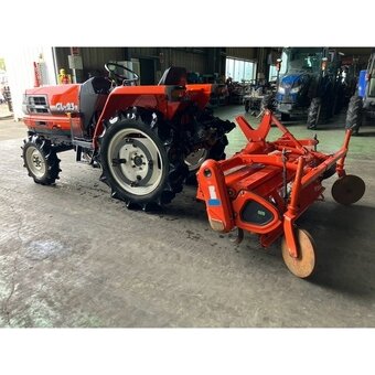 Malotraktor Kubota - 6