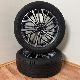 HYUNDAI TUCSON 5x114,3 R18 ET51+LETNÍ 225/55R18 5m - 6