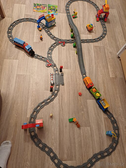 LEGO DUPLO- set sad vlaků, kolejí a kostek - 6