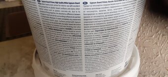 Prodam bilu barvu na sadru karton - 6