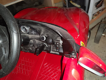 Dětské elektrické autíčko - Ferrari - 6