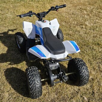 Elektrická čtyřkolka BUFFLER eXW1000Y - 1.majitel - 6