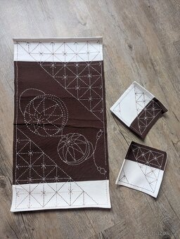 Sashiko: Vlajka s koi kaprem a japonské prostírání - 6