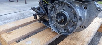 Velorex 350 motor- mechanika - 6