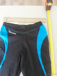 SILVINI dámské běžecké 3/4 legíny, nové vel. XS-S - 6