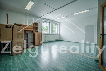 Pronájem kanceláří (420m²) a skladu (40m²) poblíž centra Brn - 6