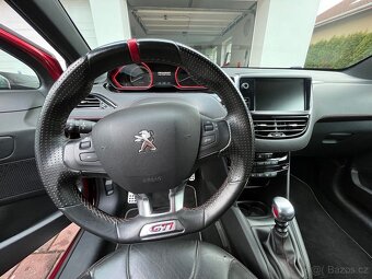 Peugeot 208 GTi - 6