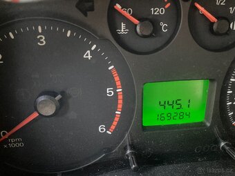 Ford Transit s úpravou pro invalidy - 6