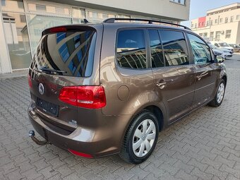 VW Touran Comfortline 1.6 TDI 77kW Webasto 7-míst Tažné - 6