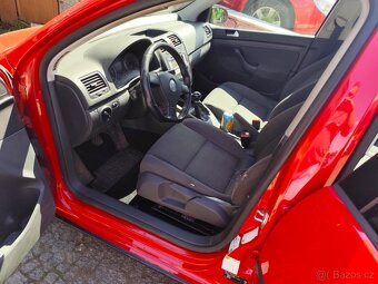 Volkswagen Golf 5 Tdi - 6