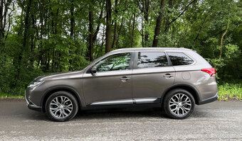 Mitsubishi Outlander 2.0 Intense + 4WD CVT - 6