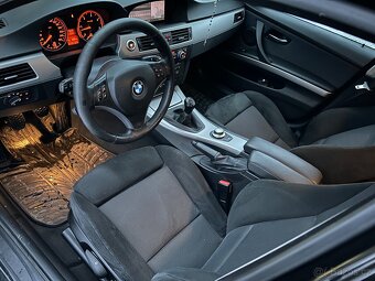 BMW E90 325D - 6