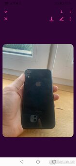 Prodám iPhone Xr - 6