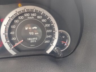 Honda Accord Tourer i-VTEC 2,0, 115kW, 2009 - 6