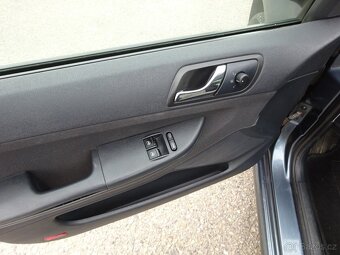 Škoda Fabia 1.4i Combi r.v.2004 (55kw) stk:5/2027 - 6