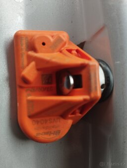 DEZENT 7,5J x 17 ET 48 5x108 4ks - 6