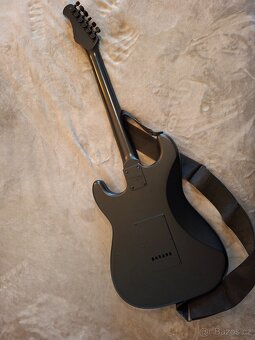 Elektická kytara Stagg S402-GBK - 6