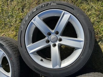 Alu kola Audi R17 7.5J ET28 pneu 235/45 - 6